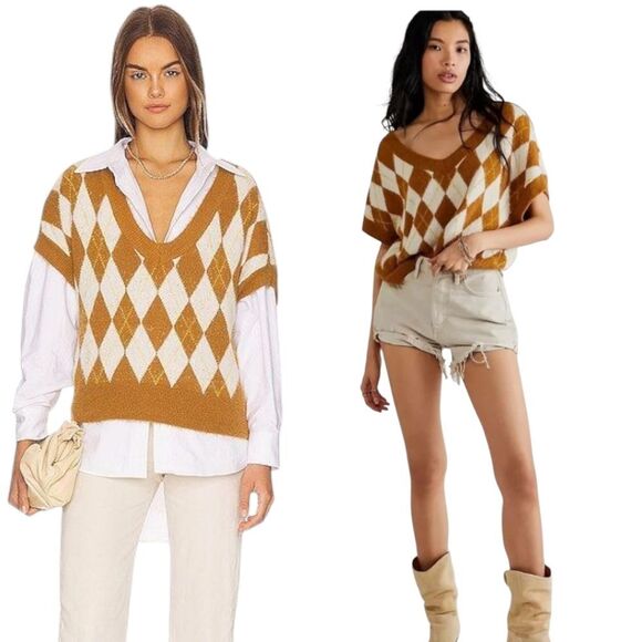 Free People  Oversized Argyle V-Neck Sweater Vest Size S - Picture 1 of 13